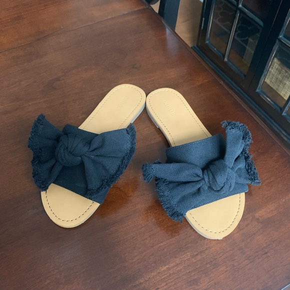 Forever 21 Sandals, Women’s Size Small - Picture 3 of 4